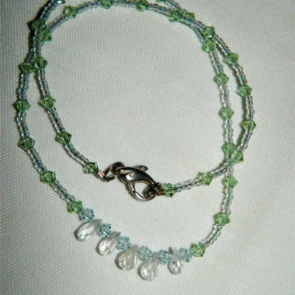 Swarovski Crystal Beaded Hand Strung Necklace w/Aquamarine briolette .925 Clasp - Picture 3 of 5